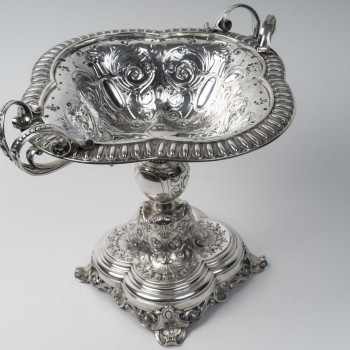 Gustave Odiot, Coupe sur pied en argent massif XIXᵉ siècle