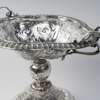 Gustave Odiot, Coupe sur pied en argent massif XIXᵉ siècle