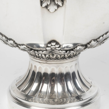 OLIER & CARON – Vase en argent massif fin du XIXe siècle