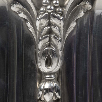 OLIER & CARON – Vase en argent massif fin du XIXe siècle