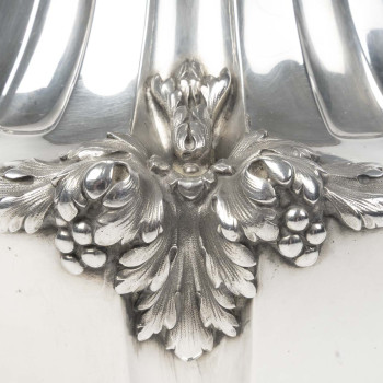 OLIER & CARON – Vase en argent massif fin du XIXe siècle