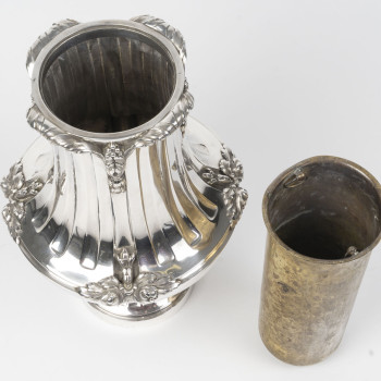 OLIER & CARON – Late 19th-century solid silver vase