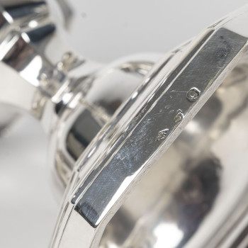 CHRISTOFLE – Pair of 5-light solid silver candelabra, Art Deco period, circa 1940