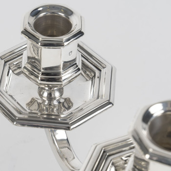 CHRISTOFLE – Pair of 5-light solid silver candelabra, Art Deco period, circa 1940