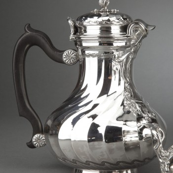 Orfèvre BOIN TABURET - Service Thé/Café 4 pièces en argent massif plus Samovar en métal argenté XIXè