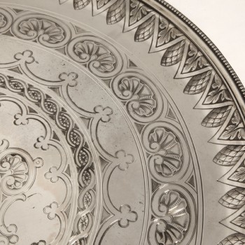 Silversmith CARTIER - Round tray in solid silver - XXth - by Cartier