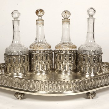 Goldsmith ODIOT - Cabaret in sterling silver and 4 19th century crystal bottles