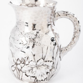 Goldsmith J.E. CALDWELL - Hammered solid silver pitcher 20th century