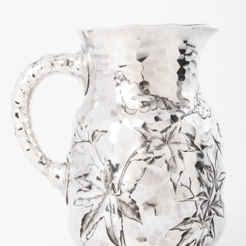 Goldsmith J.E. CALDWELL - Hammered solid silver pitcher 20th century