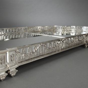 Goldsmith QUEILLE - Surtout of table and its planter in solid silver XIXth