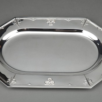 CARDEILHAC silversmith - Solid silver dish, - 45 cm - XIXth "Fer de lance" model