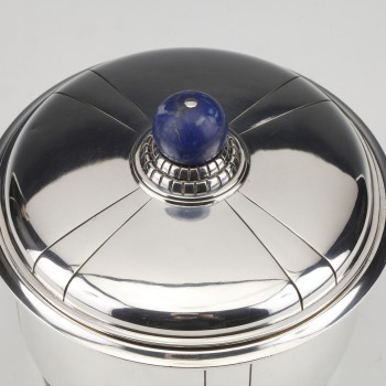 Jean Elisée PUIFORCAT - Covered pot in silver and Lapis Lazuli Art Deco