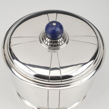 Jean Elisée PUIFORCAT - Covered pot in silver and Lapis Lazuli Art Deco