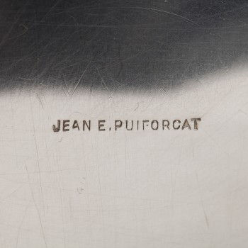 Jean Elisée PUIFORCAT - Boîte couverte en argent et Lapis Lazuli Art Déco