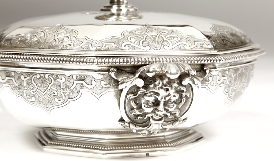 Boin Taburet - Centerpiece, Vegetable dish and its dish in sterling silver XIXè