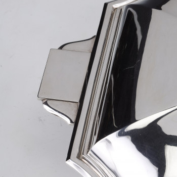 Silversmith CARDEILHAC - Covered vegetable dish in solid silver ART DECO  circa 1930
