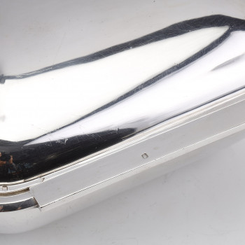 Silversmith CARDEILHAC - Covered vegetable dish in solid silver ART DECO  circa 1930