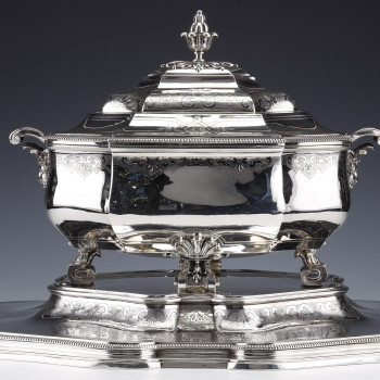 A. AUCOC - Important Table Centerpiece in Sterling Silver Late 19th Century