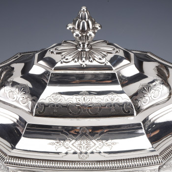 A. AUCOC - Important Table Centerpiece in Sterling Silver Late 19th Century