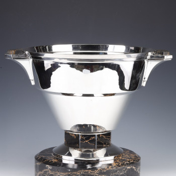 RAVINET D'ENFERT - Silver wine cooler on Portor marble circa 1930