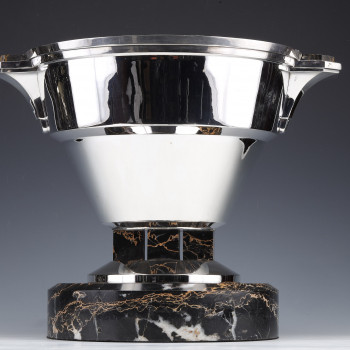 RAVINET D'ENFERT - Silver wine cooler on Portor marble circa 1930