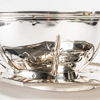 Cardeilhac - Sauce boat on its silver tray Model MASCARONSXIXth