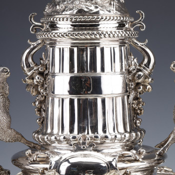 CHRISTOFLE - Important Centerpiece in Sterling Silver 19th Century
