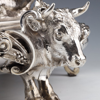 CHRISTOFLE - Important Centerpiece in Sterling Silver 19th Century