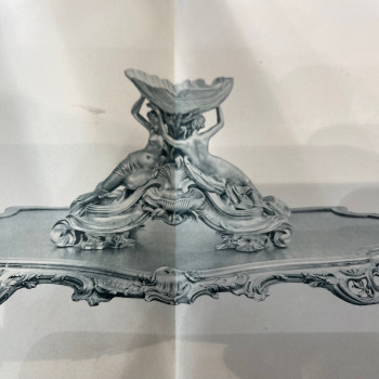 ESPECIALLY OVAL TABLE LOUIS XV STYLE A PART ATTRIBUTED TO BOIN TABURET