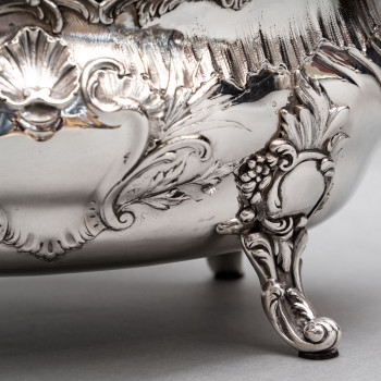 Goldsmith: J.B. FRANCOIS - Important 19th century solid silver planter