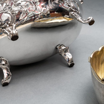 Goldsmith: J.B. FRANCOIS - Important 19th century solid silver planter