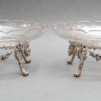 L. LAPAR - Pair of cups in engraved crystal and sterling silver 19th century