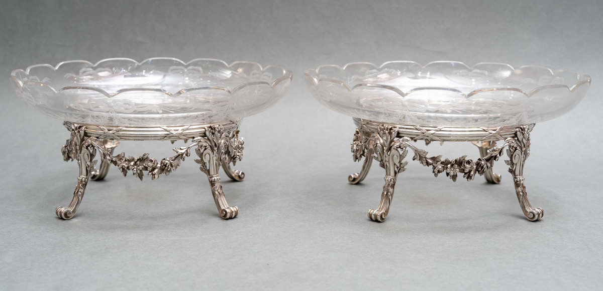 L. LAPAR - Pair of cups in engraved crystal and sterling silver 19th century