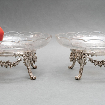 L. LAPAR - Pair of cups in engraved crystal and sterling silver 19th century