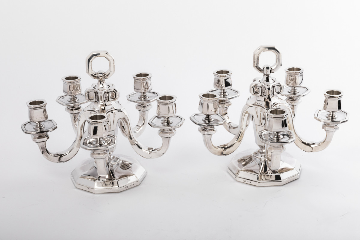 Goldsmith Gustave KELLER - Pair of candelabras in sterling silver, Art Deco period