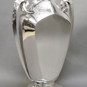 Silversmith BOULENGER - ART DECO solid silver vase circa 1925/1930