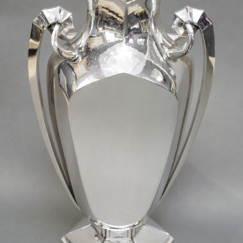 Orfèvre BOULENGER – Vase en argent massif ART DECO circa 1925/1930