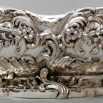 TIFFANY & Co – Important 19th century solid silver planter