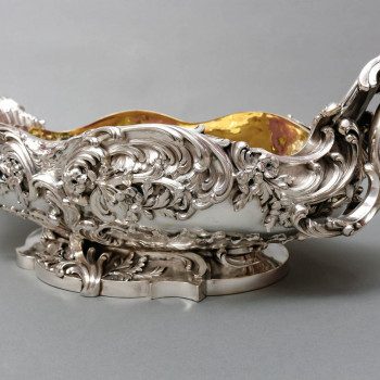 TIFFANY & Co – Important 19th century solid silver planter