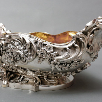 TIFFANY & Co – Important 19th century solid silver planter