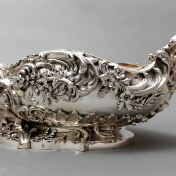 TIFFANY & Co – Important 19th century solid silver planter