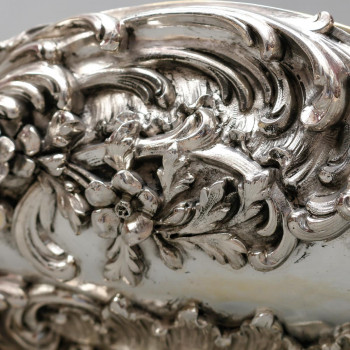 TIFFANY & Co – Important 19th century solid silver planter