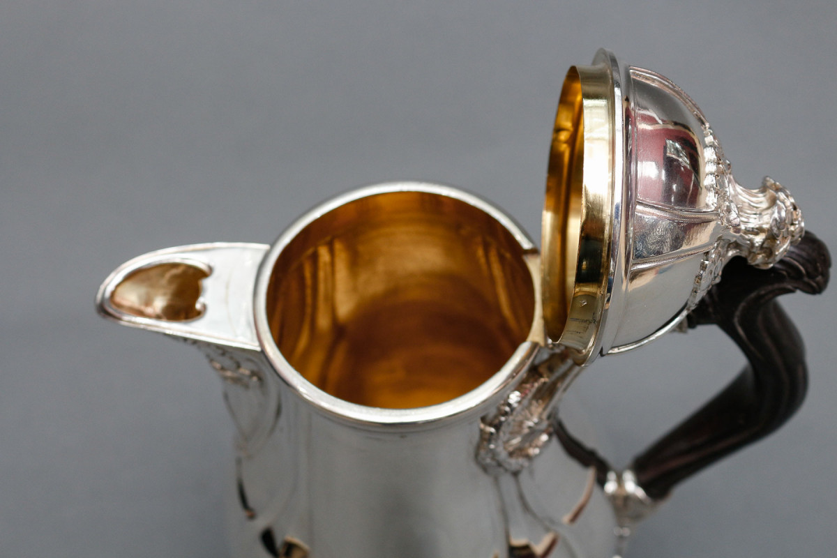 LELIÈVRE (Eugène-Alfred) – Verseuse en argent Massif TIFFANY circa 1880  ART NOUVEAU