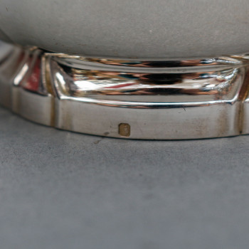 LELIÈVRE (Eugène-Alfred) – Verseuse en argent Massif TIFFANY circa 1880  ART NOUVEAU