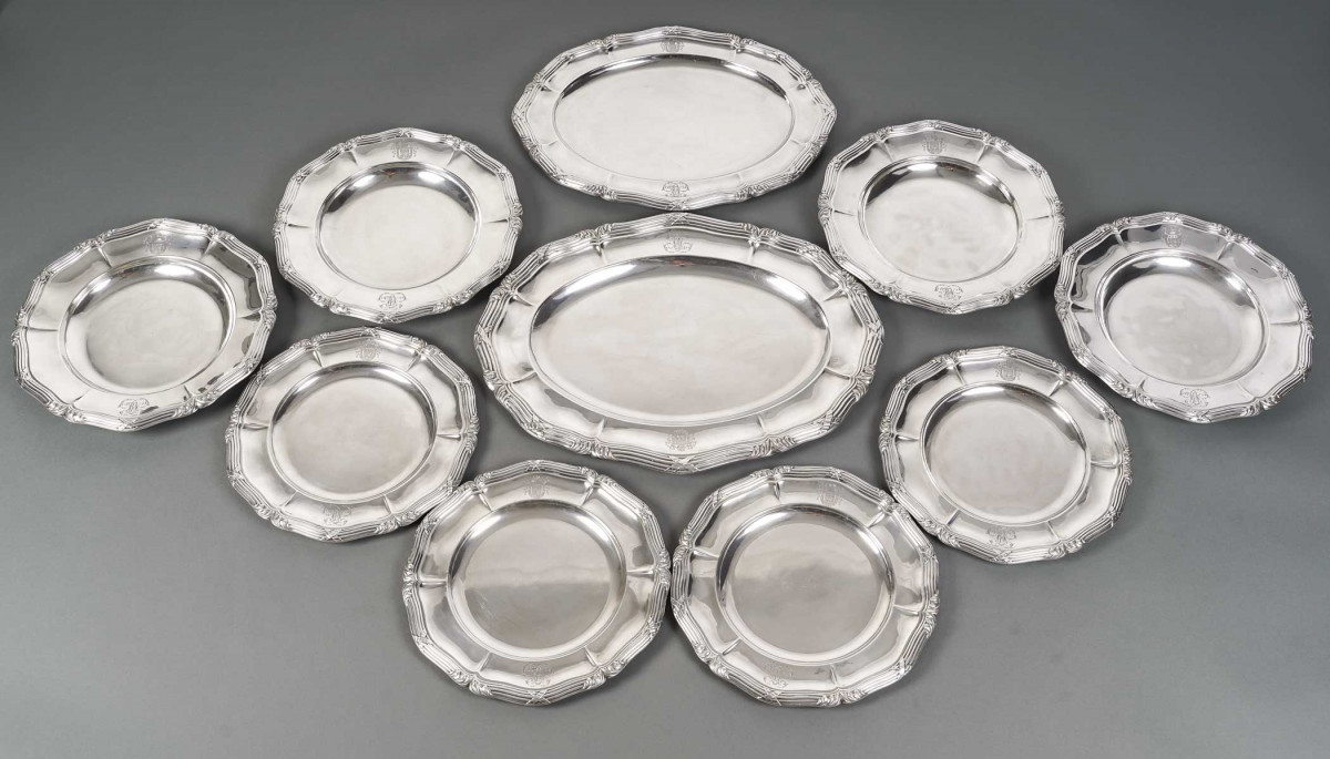 GUSTAVE ODIOT – SET de dix plats en argent massif XIXè siècle