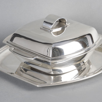 CHRISTOFLE - MODERNIST TUNER ON ITS ART DECO STERLING SILVER TRAY