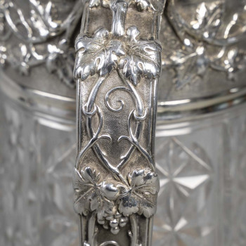 Orfèvre ODIOT  - Pichet en cristal taillé monture en argent massif XIXe