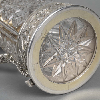 Orfèvre ODIOT  - Pichet en cristal taillé monture en argent massif XIXe