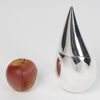 CHRISTOFLE – 21st century modernist solid silver box