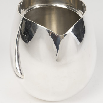 CHRISTOFLE – 21st century modernist solid silver box